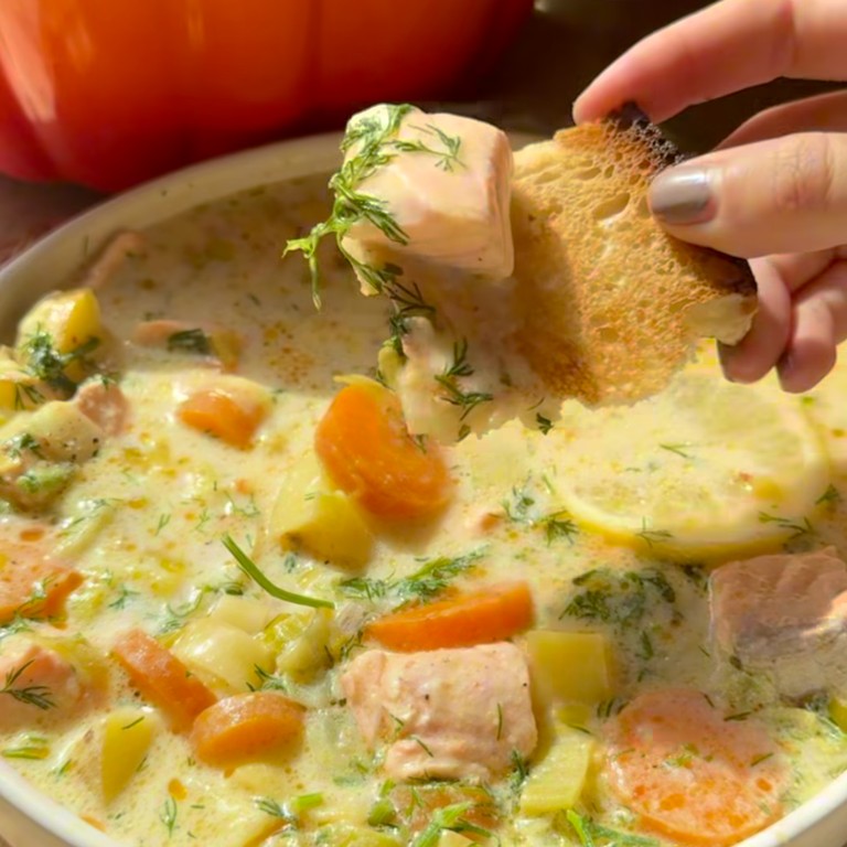 Finnische Lachssuppe – Lohikeitto