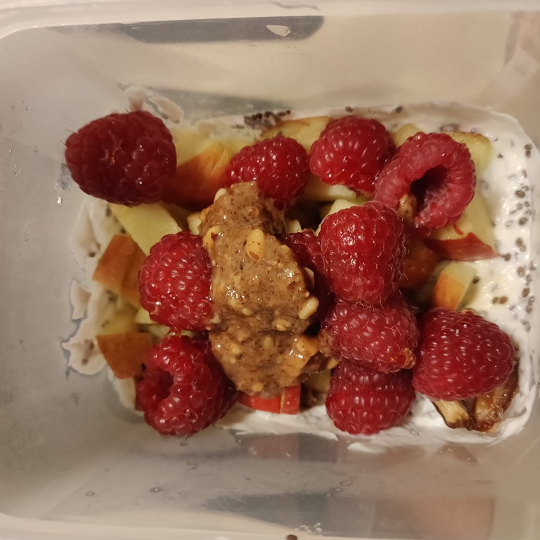 Chia Pudding mit Früchten