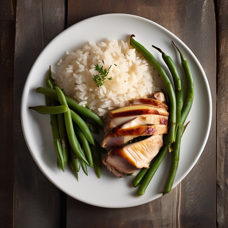 Filet de dinde à la moutarde avec pomme rôtie, riz et haricots verts