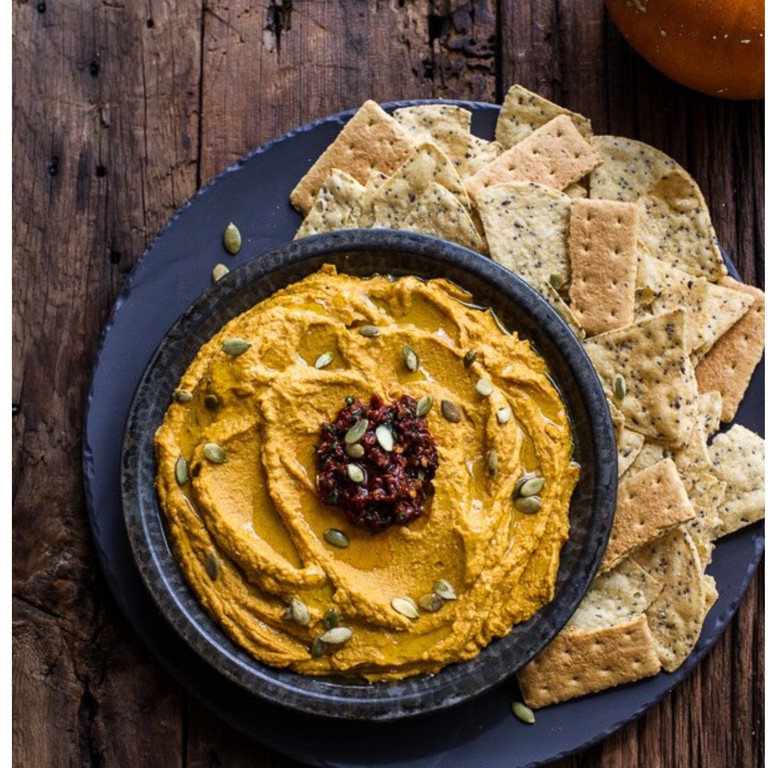 Hummus de calabaza con chipotle picante