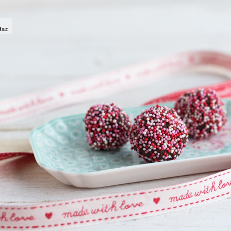 Trufas de cava y frambuesa