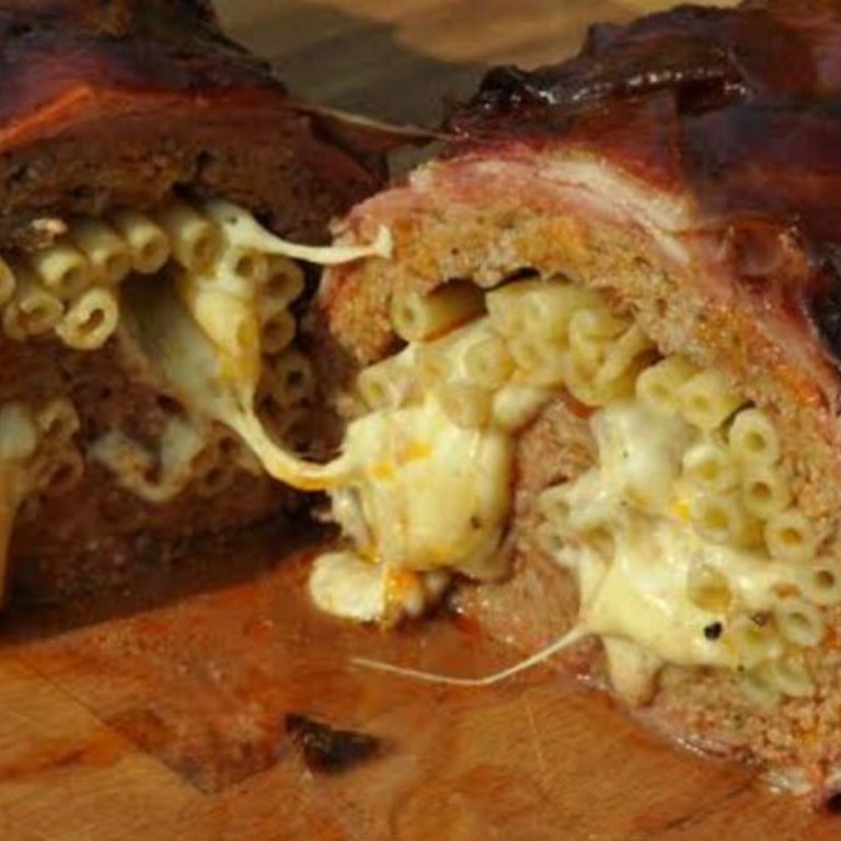 Bacon-Hackfleisch-Makkaroni-Rolle