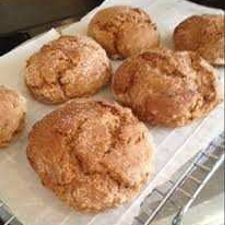 Treacle Scones