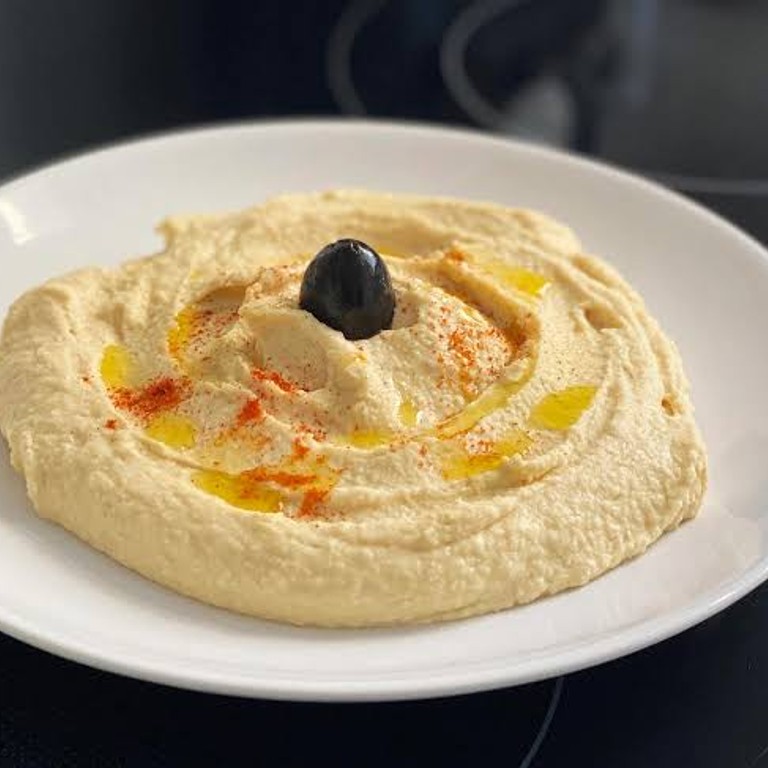 Hummus e Salada de Couve