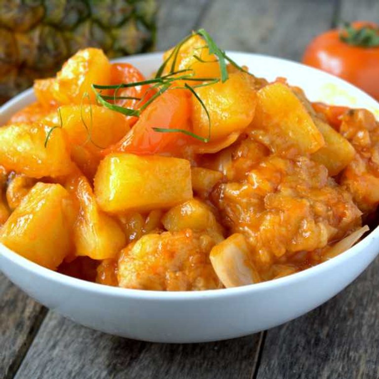 Blancs de poulet à l'ananas