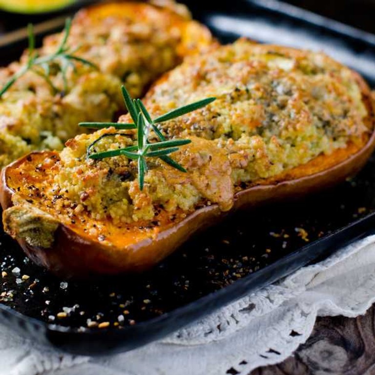 Butternut farcie - semoule - cheddar