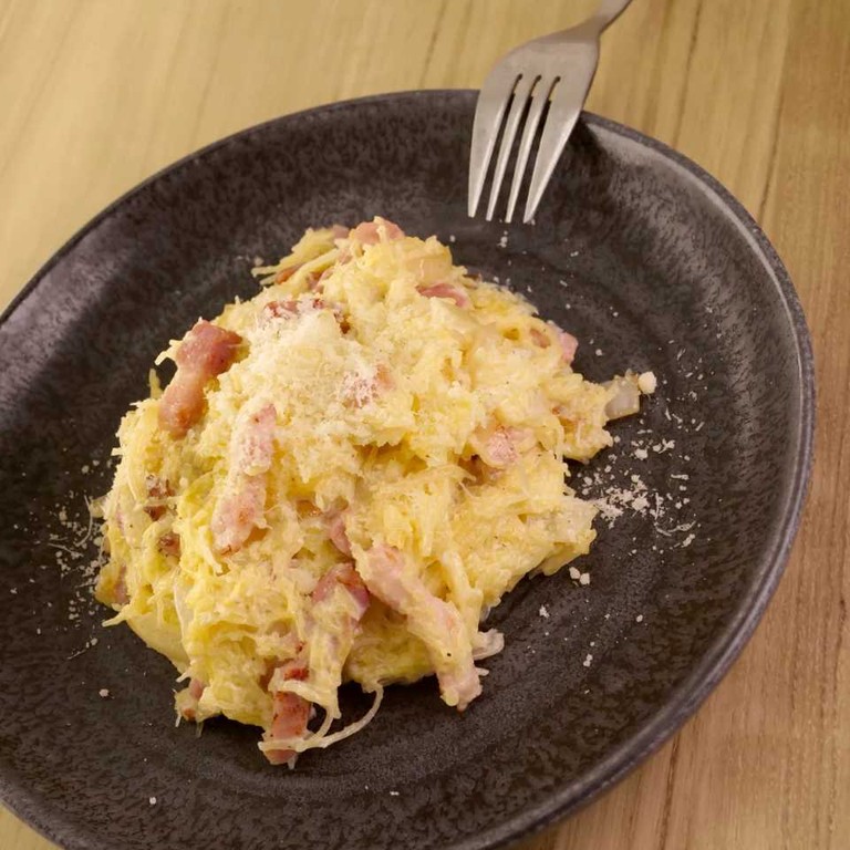 Courge-spaghetti à la carbonara
