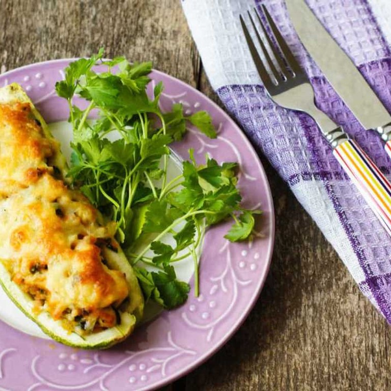 Courgettes farcies aux champignons et fromage