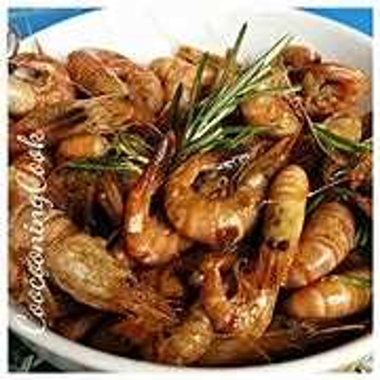 Crevettes grises sautées