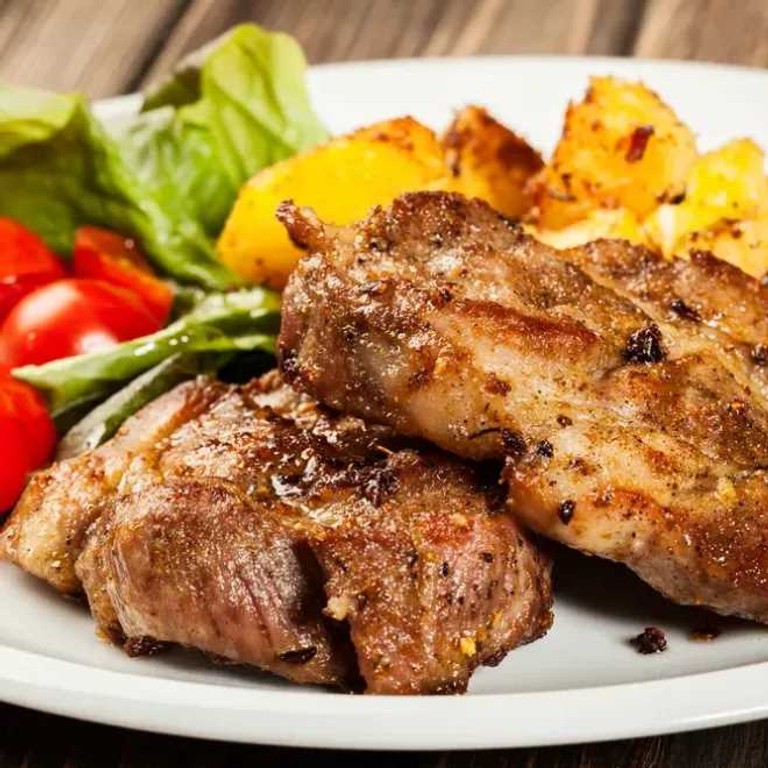 Epaule d'agneau boulangère