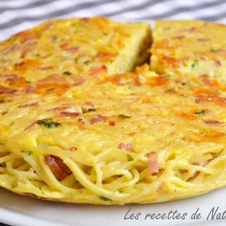 Gâteau de spaghetti aux lardons