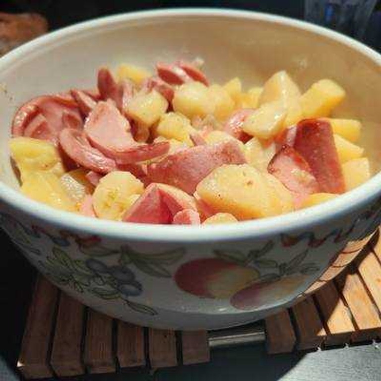Goulasch au cervelas