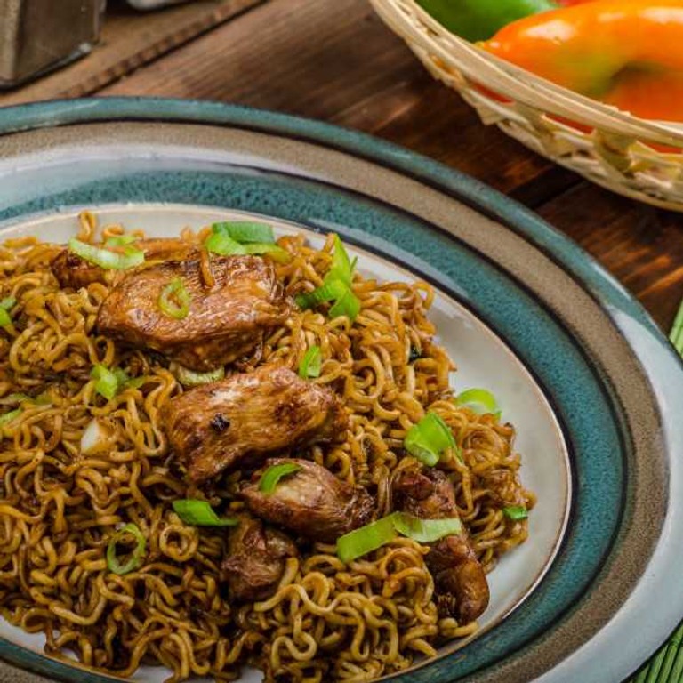 Nouilles chinoises au poulet