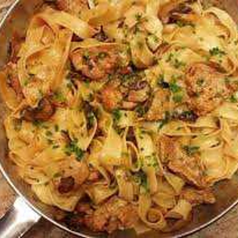 Porc Stroganoff russe