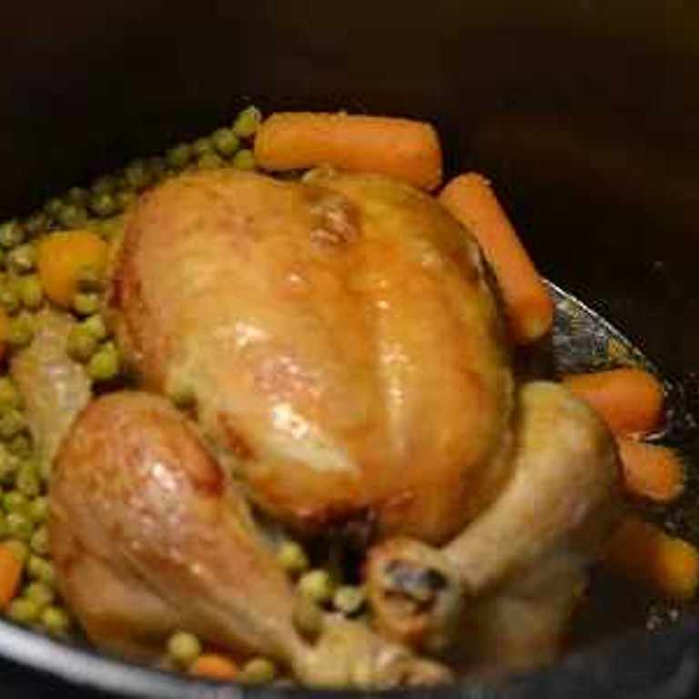 Poulet entier rôti aux petits pois (Cookeo + Extra Crisp)
