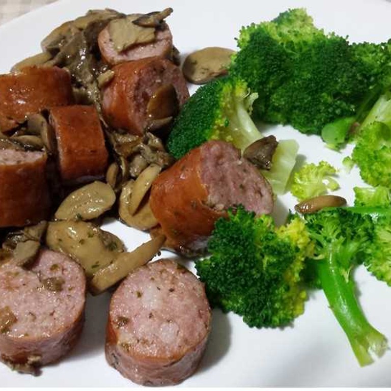 Saucisses de Montbéliard aux champignons (Cookeo)