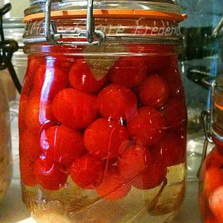 Tomates cerises lacto-fermentées