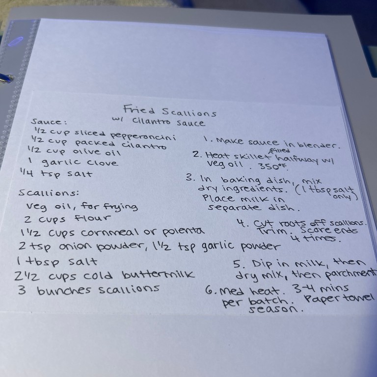 Fried Scallions with Cilantro Sauce