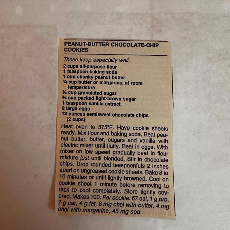 Peanut-Butter Chocolate-Chip Cookies