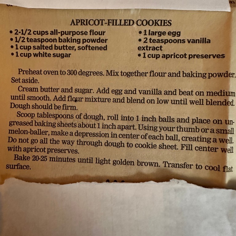 Apricot-Filled Cookies
