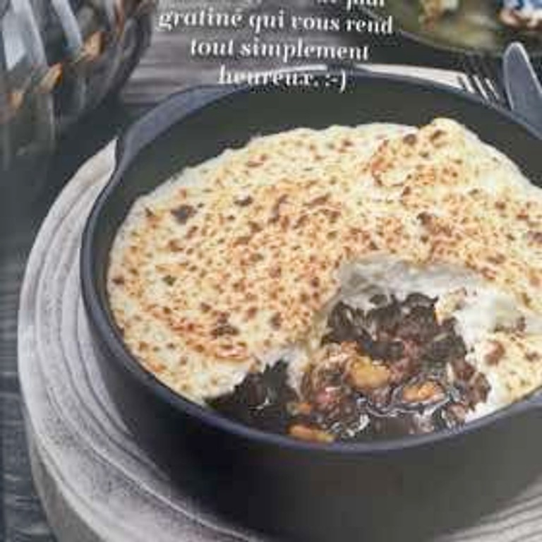 Hachis gratiné sous une onctueuse mousse épaisse de chou-fleur