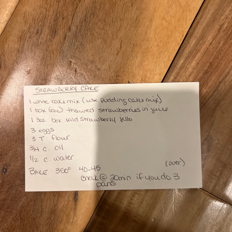 Marca’s Strawberry Cake