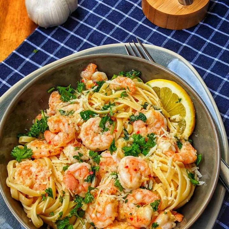 Knoblauch-Butter-Shrimp Pasta