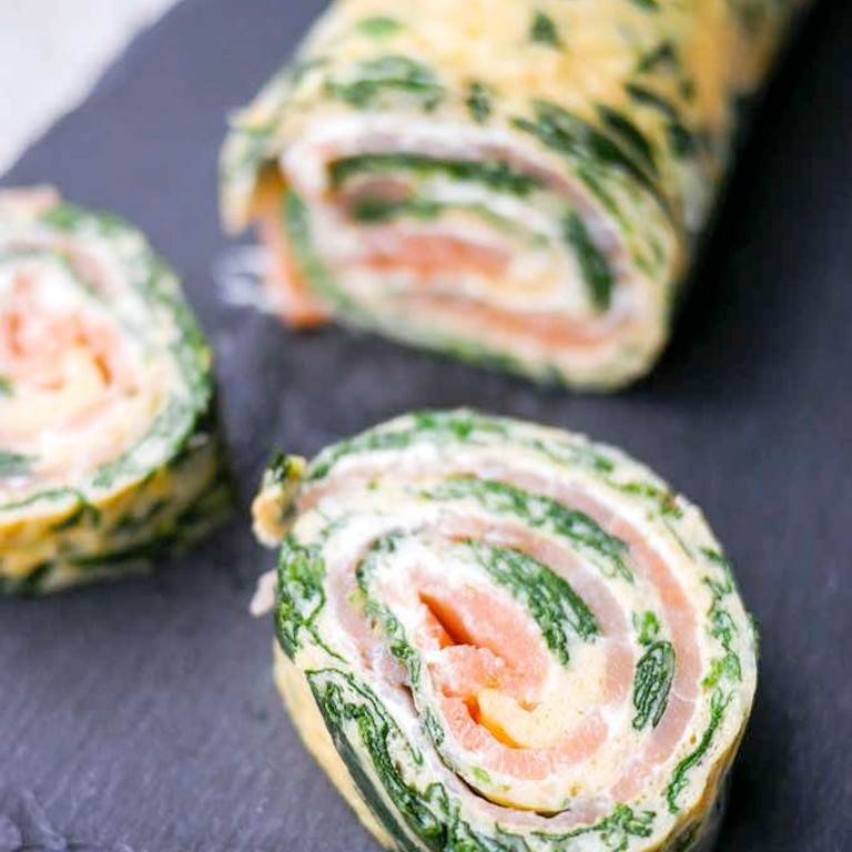 Low Carb Spinat-Lachs-Rolle