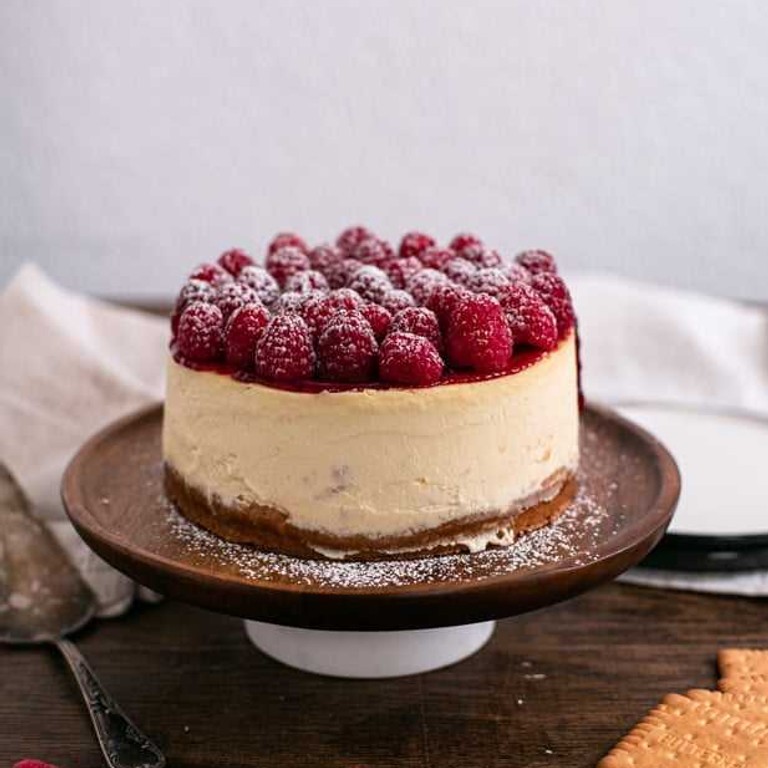 New York Cheesecake mit Himbeeren