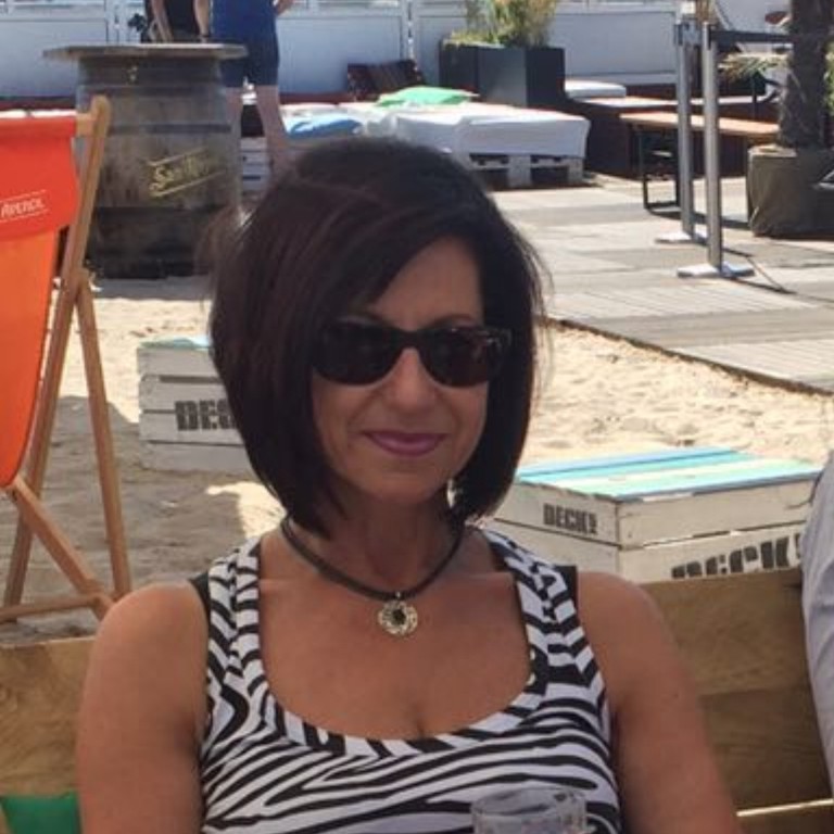 Eierlikörquark mit Sauerkirschen - Mr. Cook