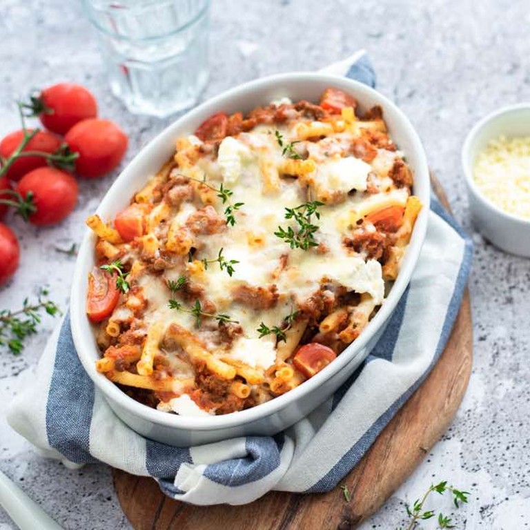Macaroni ovenschotel met gehakt en kaas