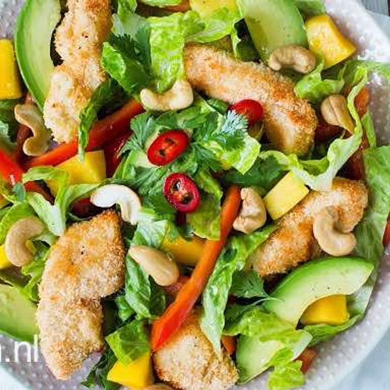 Tropische kip kokos salade