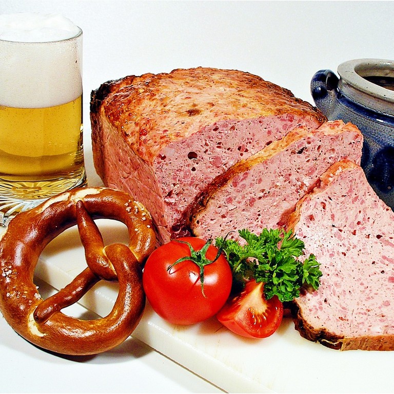 Bayerischer (Pizza-} Leberkäs aus Schweine-Hack (MC)