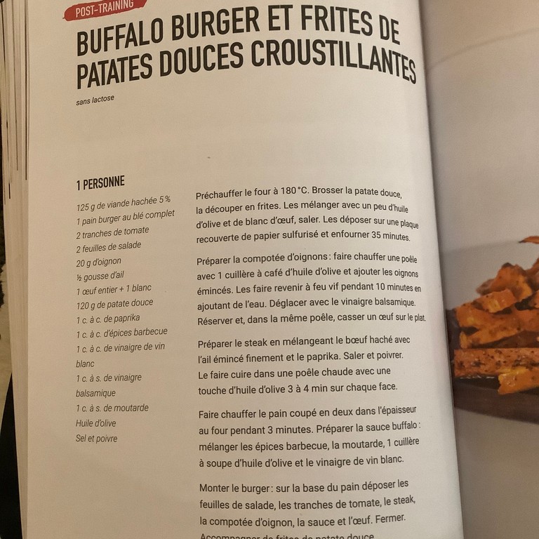 Buffalo Burger et Frites de Patates Douces Croustillantes