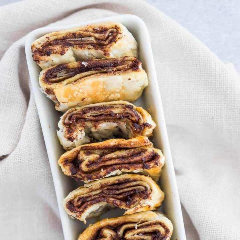 Air Fryer Cinnamon Rolls