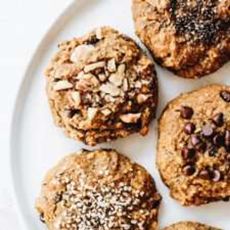 Turmeric Latte Breakfast Cookies