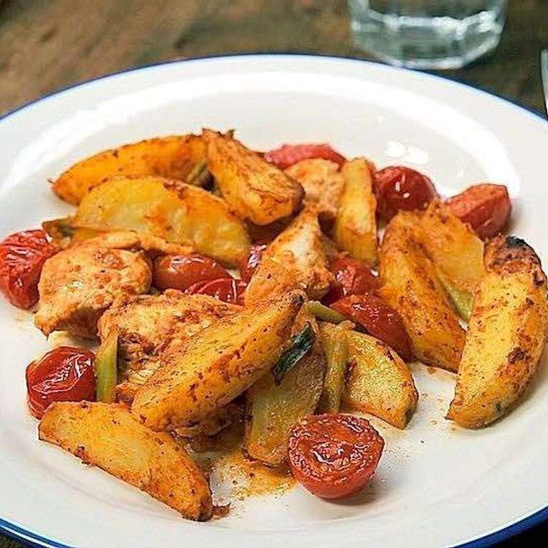 Hähnchenbrustfilet mit Country-Kartoffeln