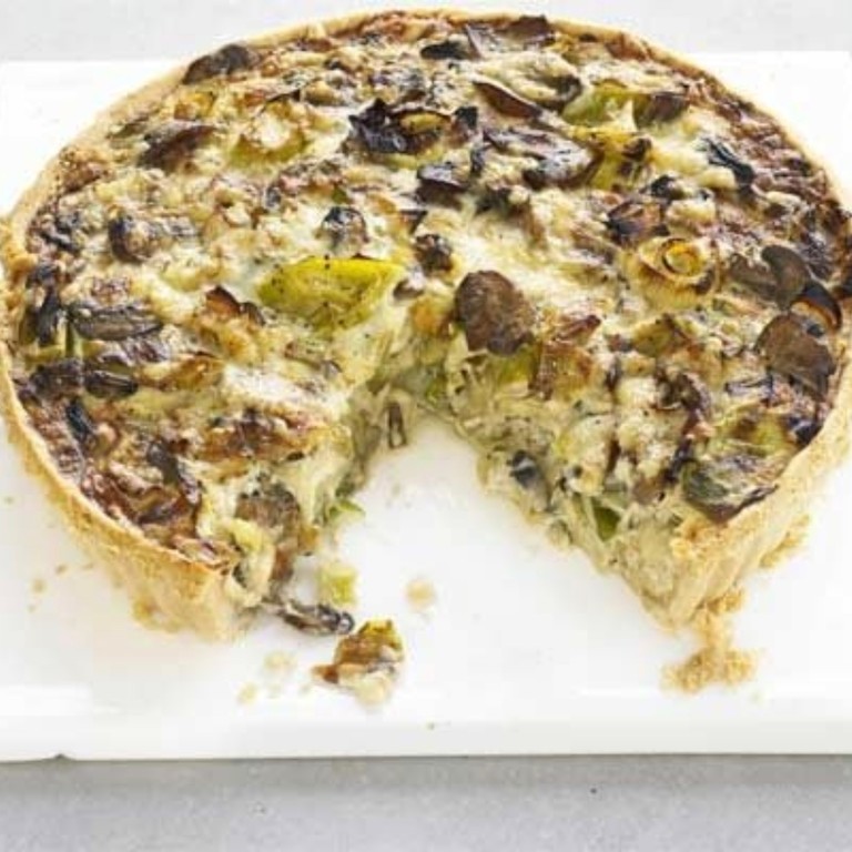 Leek mushroom quiche