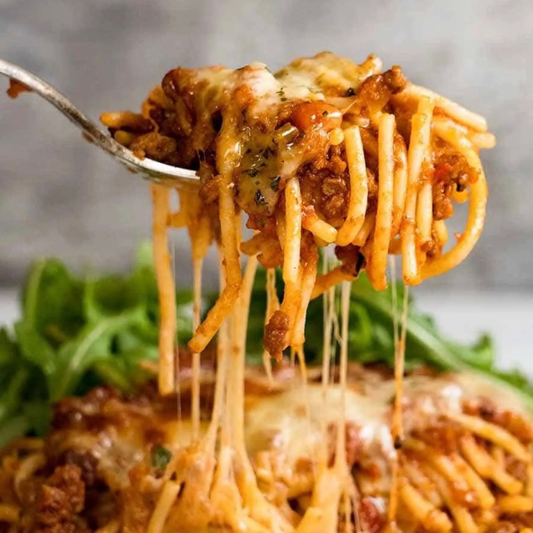 Baked bolognese pasta