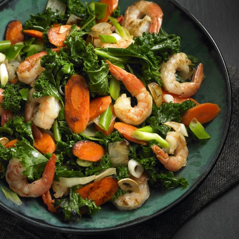 Garlic Shrimp and Kale Stir-Fry