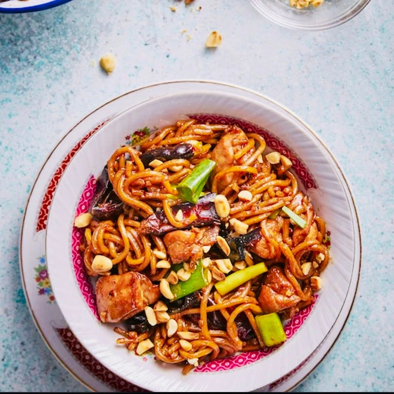 Fideos de Pollo Kung Pao
