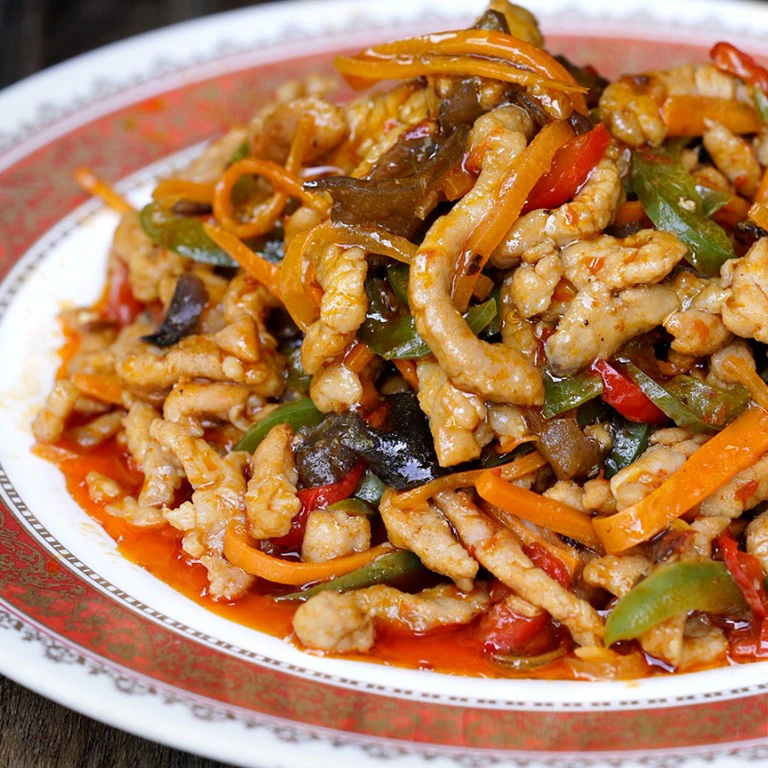Tiras de cerdo con salsa picante china (Cerdo Yuxiang)