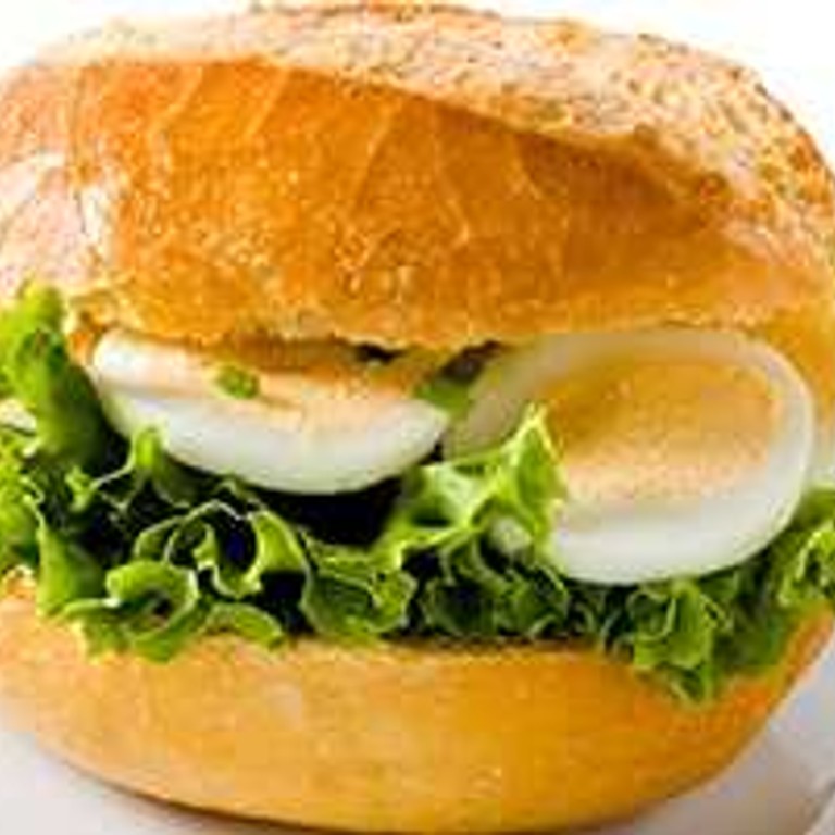 Brötchen mit Ei & Remoulade