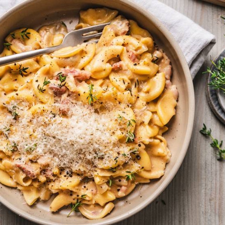 Speck-und-Zwiebel-One-Pot-Pasta