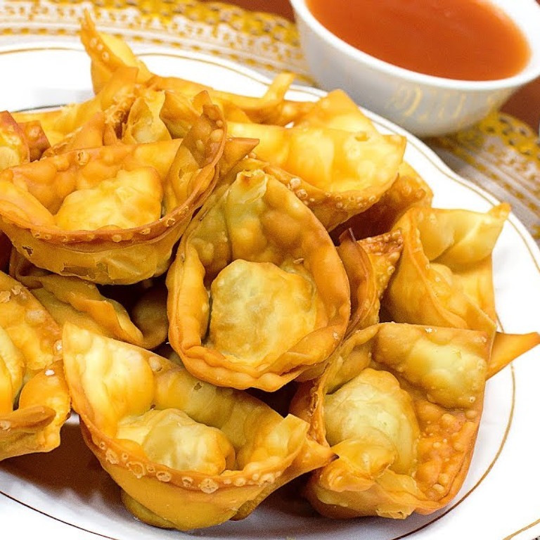 Wantanes Fritos con Salsa Agridulce - 045G2