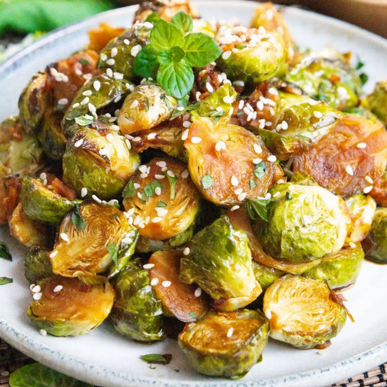 Asiatischer Rosenkohl-Stir-Fry