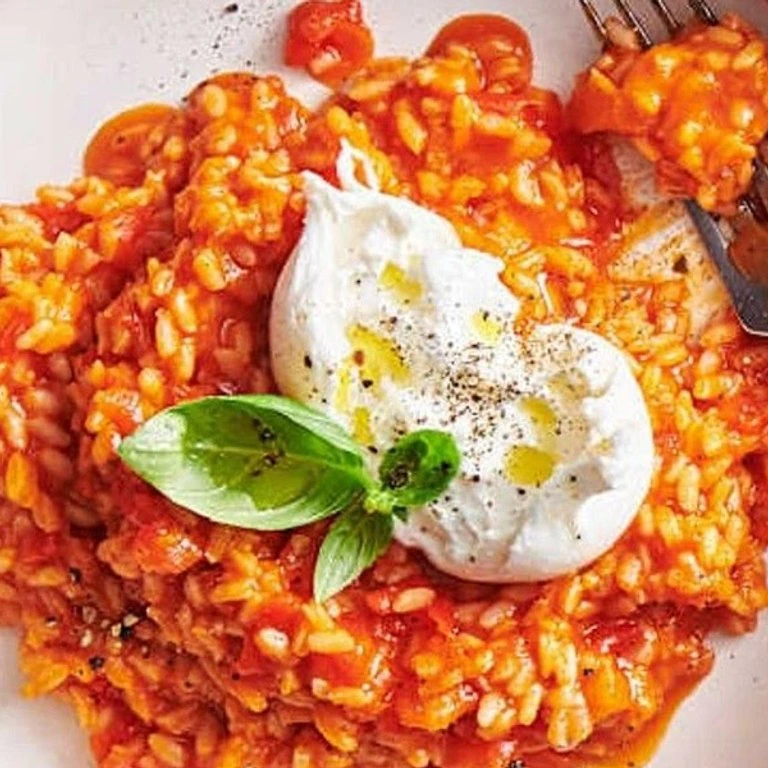 Exquisites Tomaten-Risotto mit Burrata (2)