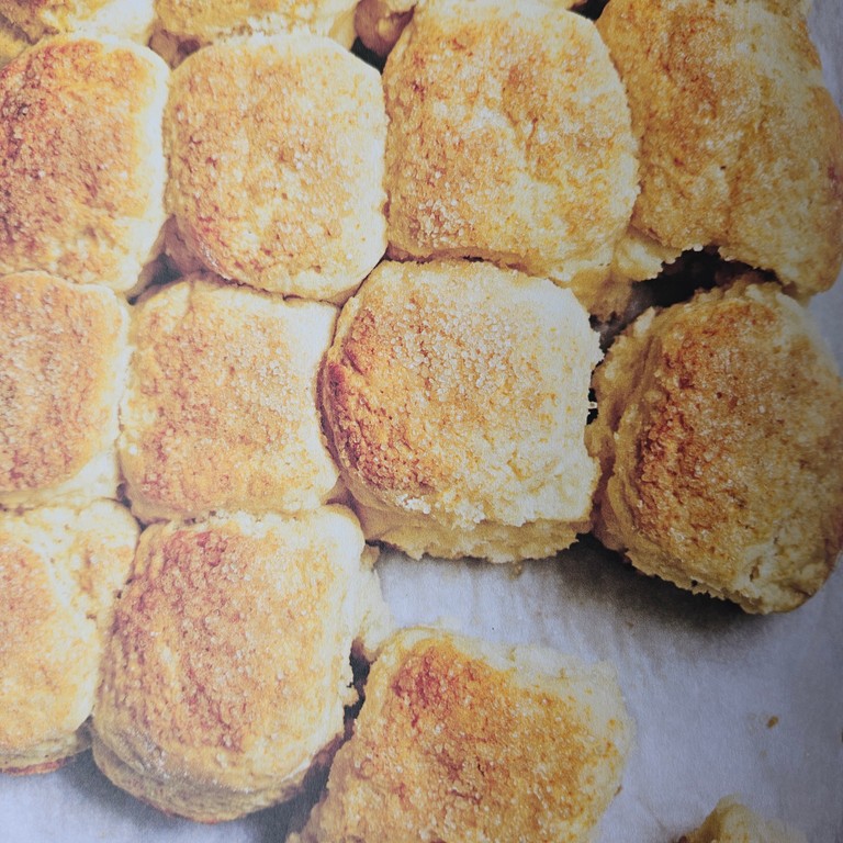 SUGAR-CRUSTED ELDERFLOWER CREAM SCONES