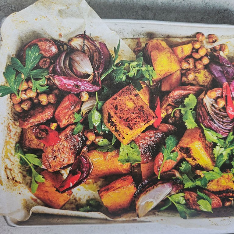 CHORIZO, CHICKPEA & PUMPKIN SALAD
