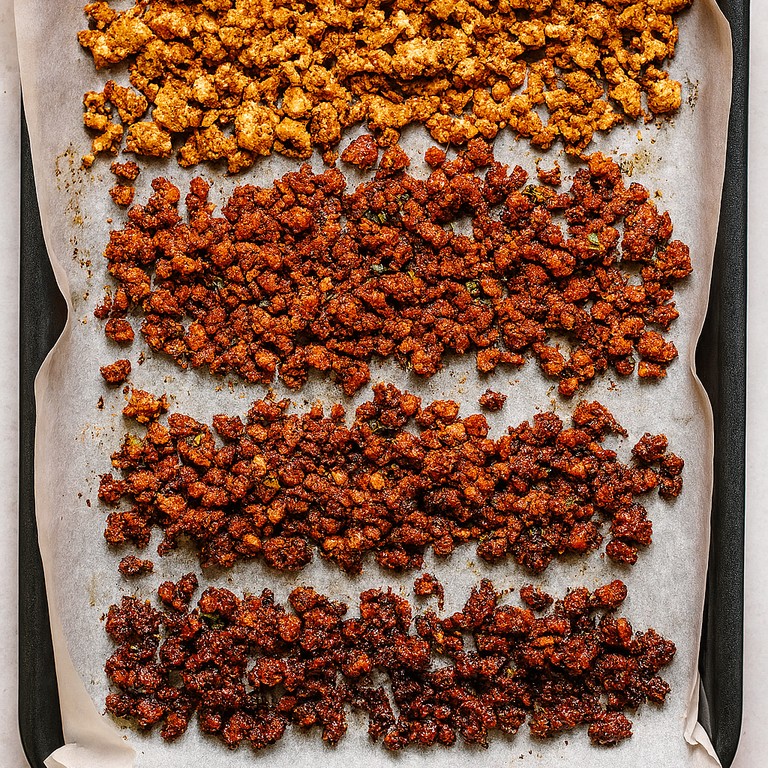 Geröstetes Krümel-Tofu-Topping (3 Varianten)